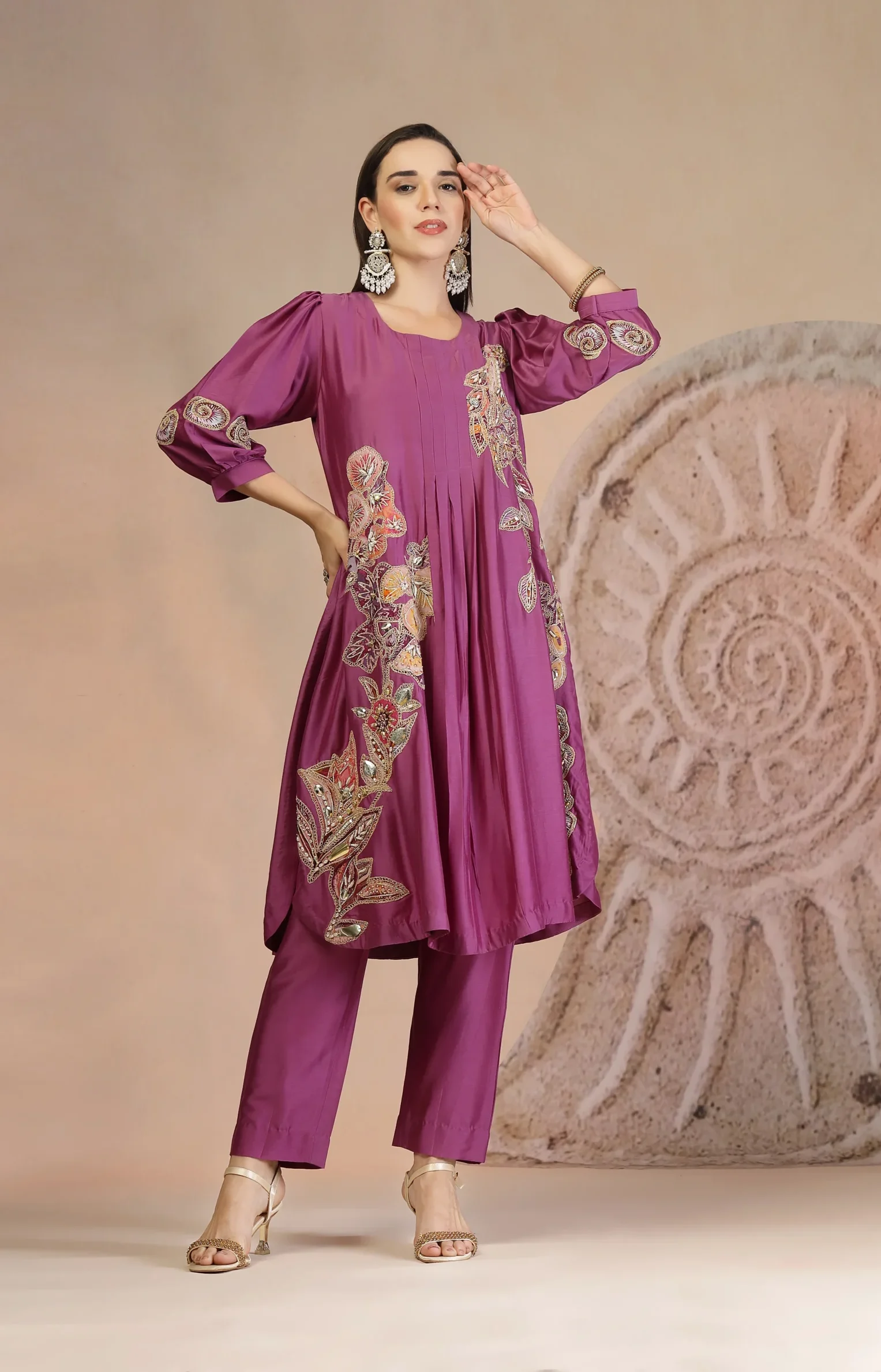 Purple silken muslin kurta set with balloon sleeves from Golden Muslin By Soniya G