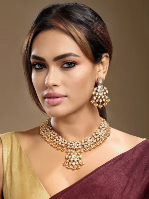 Exquisitely Handcrafted Contemporary Traditional Fusion Jewellery with Timeless Elegant Finish