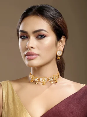 Gold cream Kundan Polki mother of pearl choker necklace set with earrings from Golden Muslin By Hrisha